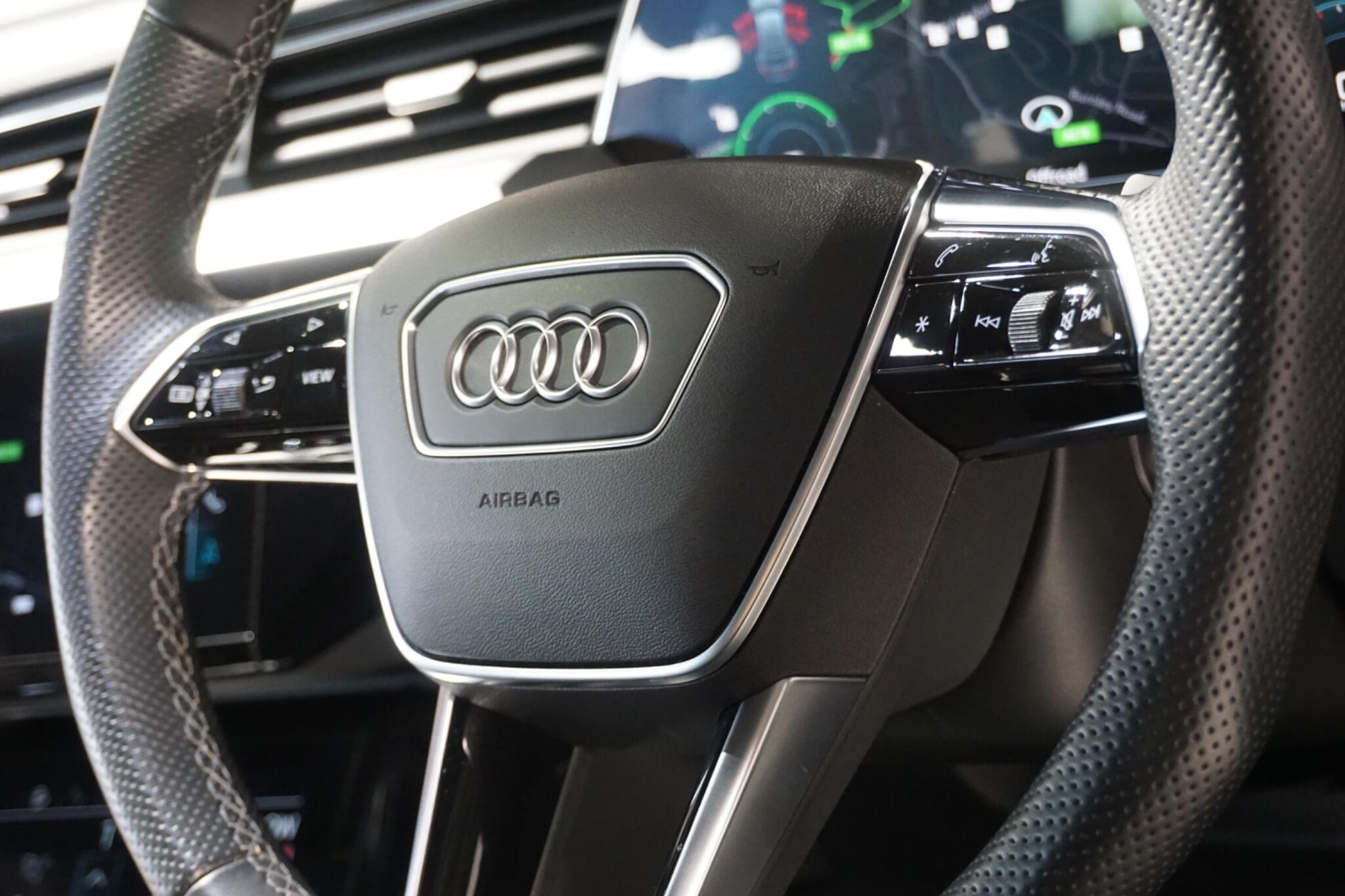 Audi Q8 e-tron 50 S line Sportback 5dr Electric Auto quattro 95kWh (11kW Charger) (340 ps)
